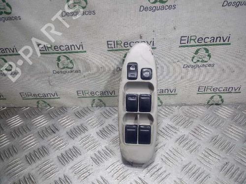 Used Left front window switch NISSAN ALMERA TINO (V10) [1998-2006]  4754590