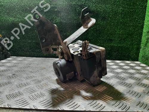 Pompe ABS FORD FOCUS I Saloon (DFW) 1.6 16V (100 hp) 26223236