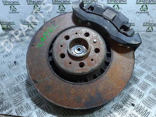 Used Right front steering knuckle VOLVO XC90 I (275) 2.5 T AWD (209 hp) 14925027