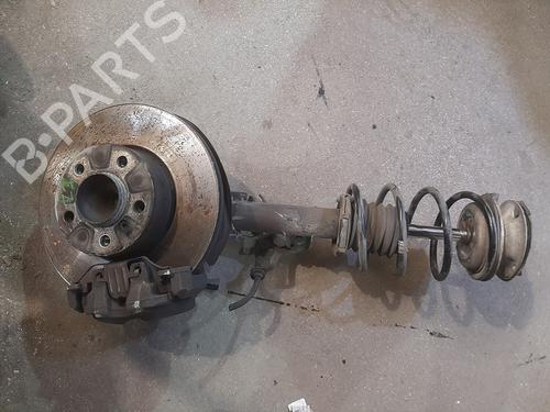 Venstre Styrespindel lagerhus BMW 3 (E90) 320 d (177 hp) 32298109