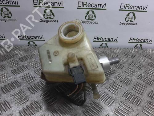 Used Brake master cylinder MERCEDES-BENZ E-CLASS (W210) E 320 (210.065) (224 hp) 6120730