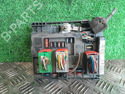 Boîte à Fusibles PEUGEOT 206 Hatchback (2A/C) 1.6 16V (109 hp) 30134419