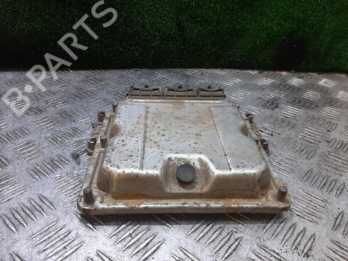 Used Engine control unit (ECU) RENAULT LAGUNA II (BG0/1_) [2001-2007]  28525251