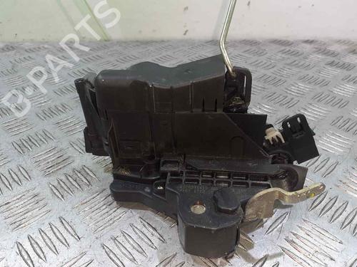 Fechadura frente esquerda MERCEDES-BENZ CLK (C208) CLK 200 (208.335) (136 hp) 7994168