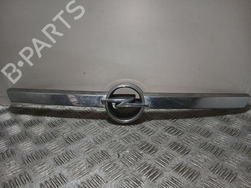 Grelha OPEL CORSA C (X01) 1.7 CDTI (F08, F68) (100 hp) 31995577