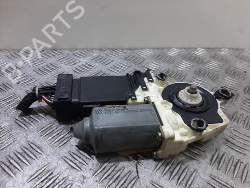 BP30847451E21 main image