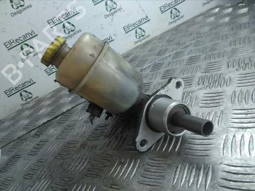 Used Brake master cylinder JEEP GRAND CHEROKEE II (WJ, WG) 3.1 TD 4x4 (140 hp) 4527539