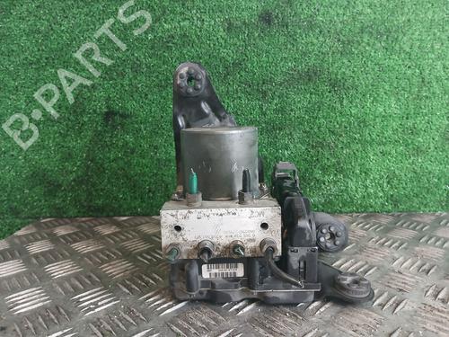 Used ABS pump ABS pump RENAULT MEGANE II (BM0/1_, CM0/1_) 1.5 dCi (BM1E, CM1E) (106 hp) 32729523 32729523