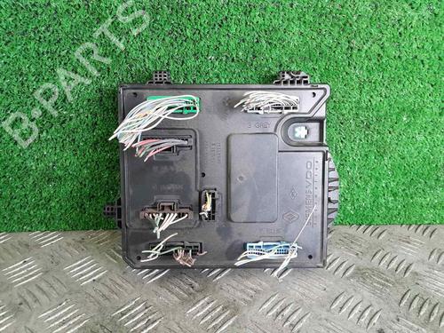 Sikringsdåse RENAULT MEGANE III Hatchback (BZ0/1_, B3_) [2008-2025]  21537803