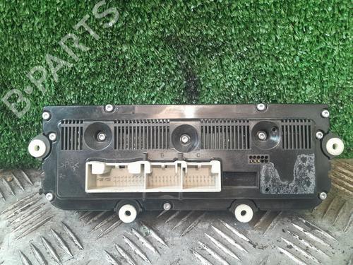 Used Climate control Climate control 37673488 37673488