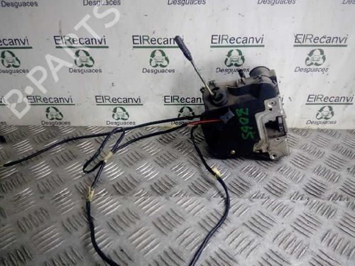 Højre fortil lås MERCEDES-BENZ C-CLASS (W203) C 200 CDI (203.004) (116 hp) 5214211