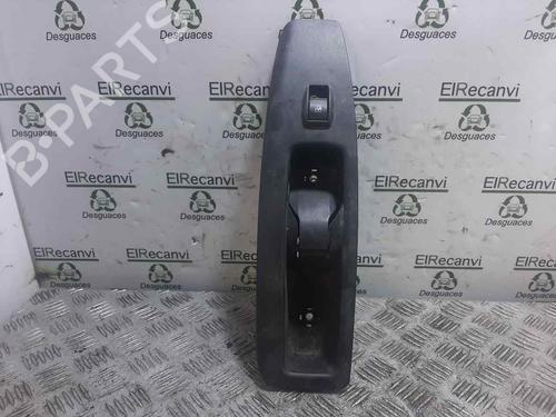 Used Right front window switch Right front window switch FIAT DOBLO Cargo (263_) 1.3 D Multijet (90 hp) 13629751 13629751