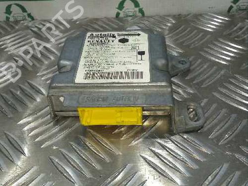 Used ECU airbags ECU airbags RENAULT KANGOO (KC0/1_) D 65 1.9 (KC0E, KC02, KC0J, KC0N) (64 hp) 4531651 4531651