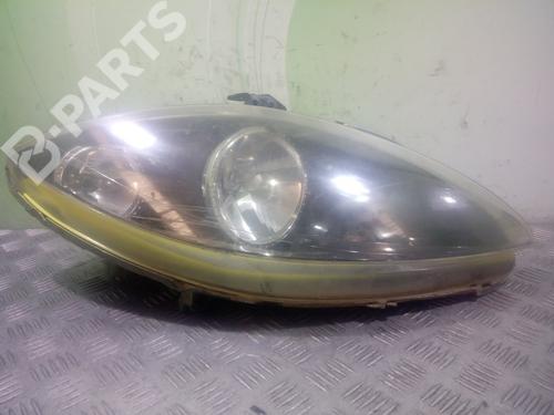 Used Right headlight Right headlight SEAT ALTEA (5P1) [2004-2015] 9711379 9711379