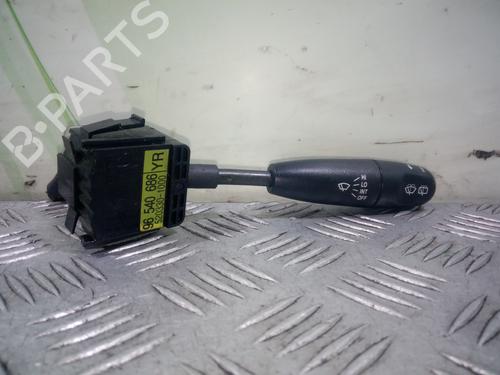 Used Steering column stalk DAEWOO KALOS (KLAS) 1.4 16V (94 hp) 10076198