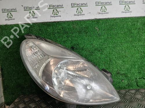 Used Right headlight Right headlight CITROËN XSARA PICASSO (N68) 1.6 16V (109 hp) 33620907 33620907