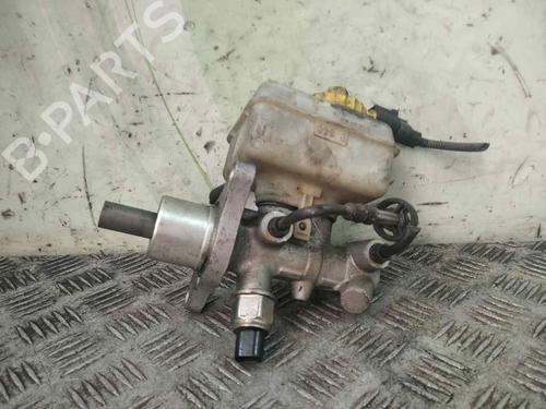 Maître-cylindre SEAT LEON (1M1) 1.9 TDI (90 hp) 18349941