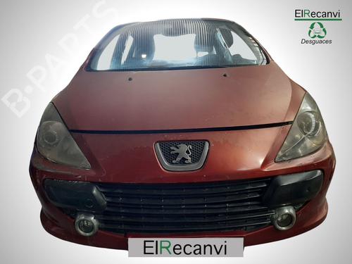 Fuse box PEUGEOT 307 (3A/C) 1.6 HDi 110 | BP12069424E1