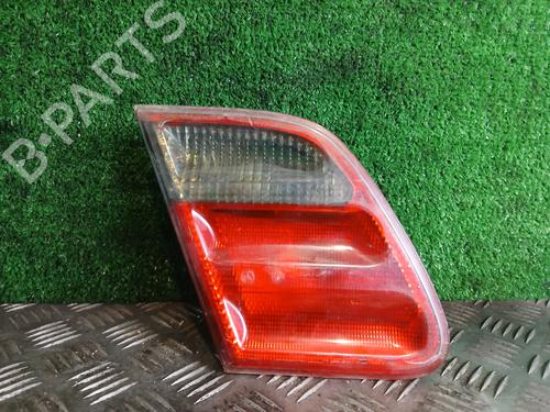 left-tailgate-light-mercedes-benz-e-class-w210-1995-1996-1997-1998-1999-2000-2001-2002-2003-32261791 main image