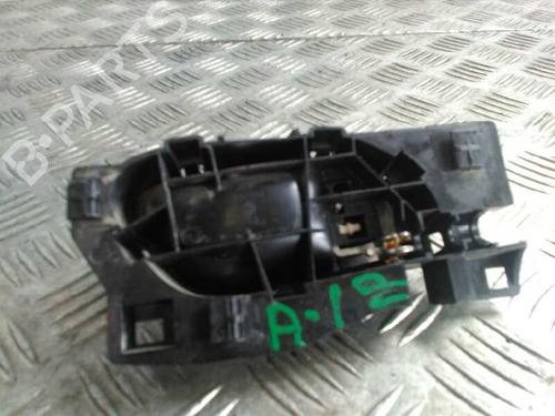 Used Rear left interior door handle CITROËN C3 Picasso (SH_) 1.6 HDI 90 (92 hp) 4527341