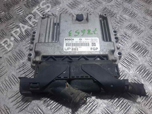 engine-control-unit-ecu-opel-astra-h-a04-55189924-0281011667-1039s07138-2004-2005-2006-2007-2008-2009-2010-2011-2012-2013-2014-16503125 main image
