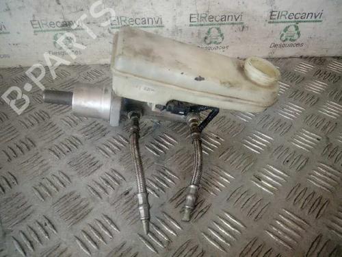 Used Brake master cylinder SMART FORFOUR (454) 1.1 (454.030) (75 hp) 4526385