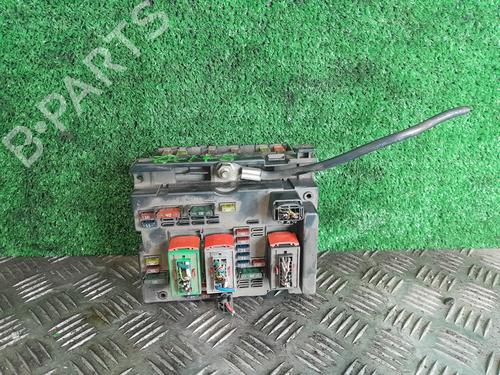 Used Fuse box PEUGEOT 307 (3A/C) 1.6 16V (109 hp) 30172964