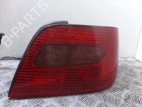 Høyre baklys Høyre baklys CITROËN XSARA (N1) 1.6 16V (109 hp) 33558227 33558227