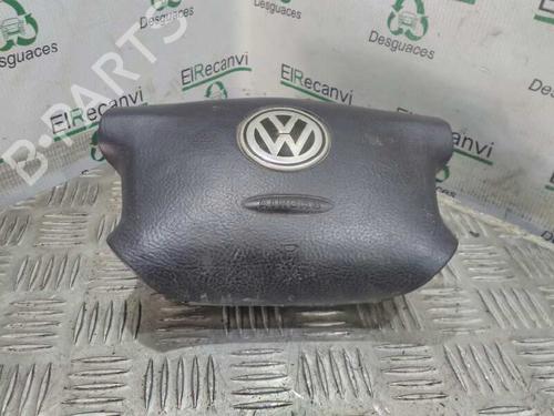 Used Driver airbag VW GOLF IV (1J1) 1.6 16V (105 hp) 4532555