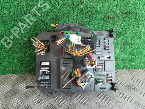 Zekeringkast PEUGEOT 206 Hatchback (2A/C) 1.6 16V (109 hp) 24372649