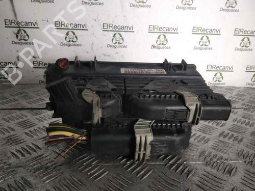 Used Fuse box Fuse box FIAT GRANDE PUNTO (199_) 1.3 D Multijet (199.AXD11, 199.AXD1A, 199.AXD1B,... (90 hp) 16053100 16053100