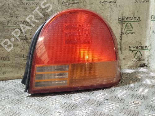 Used Right taillight HYUNDAI SONATA IV (EF) 2.0 16V (136 hp) 29477177