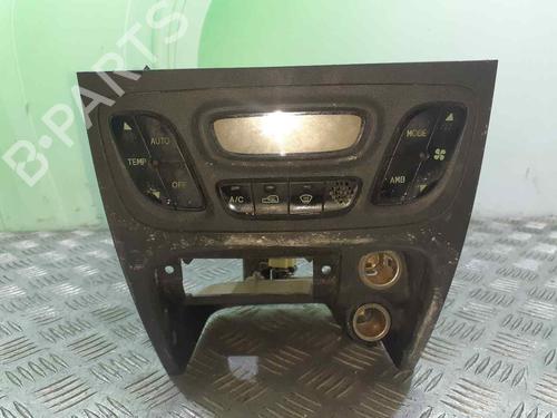 Used Climate control Climate control HYUNDAI SANTA FÉ I (SM) 2.0 CRDi (113 hp) 8529331 8529331