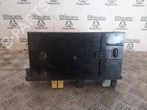 Used Fuse box Fuse box MERCEDES-BENZ CLK (C209) CLK 200 Kompressor (209.342) (163 hp) 13561747 13561747