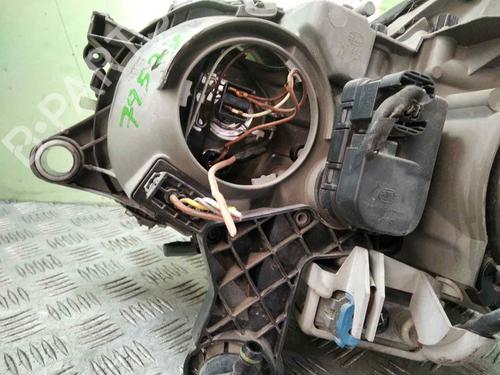 Right headlight MERCEDES-BENZ CLK (C208) CLK 200 Kompressor (208.344) | BP19698837C29