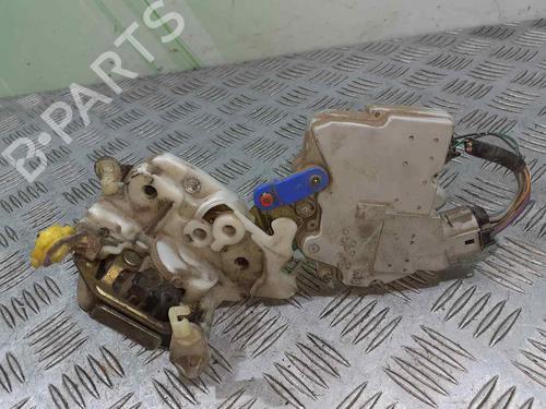 Used Front right lock NISSAN TERRANO II (R20) [1992-2007]  7698984