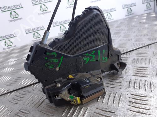 Used Front left lock TOYOTA COROLLA (_E12_) 1.6 VVT-i (ZZE121_, ZZE121R) (110 hp) 6796880