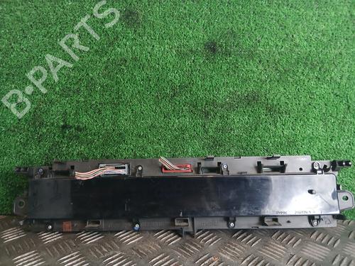 Used Instrument cluster Instrument cluster 31947048 31947048