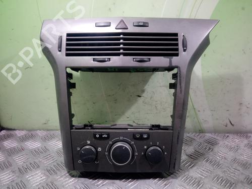 Used Climate control Climate control OPEL ASTRA H Estate (A04) [2004-2014] 10278784 10278784