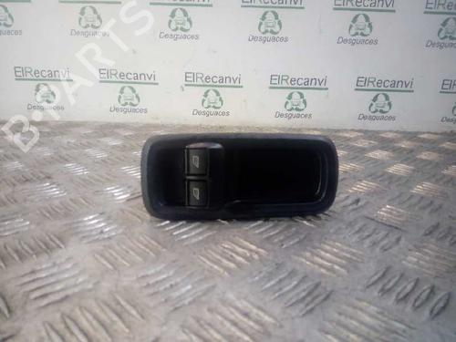 Used Left front window switch NISSAN PRIMERA Hatchback (P12) [2002-2025]  4538191