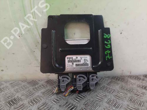 engine-control-unit-ecu-peugeot-307-3ac-16-16v-0261206943-9638765680-2000-2001-2002-2003-2004-2005-2006-2007-2008-2009-2010-2011-2012-13909205 main image