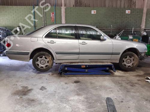 Front left window mechanism MERCEDES-BENZ E-CLASS (W210) E 200 Kompressor (210.048) | BP5616153C22 