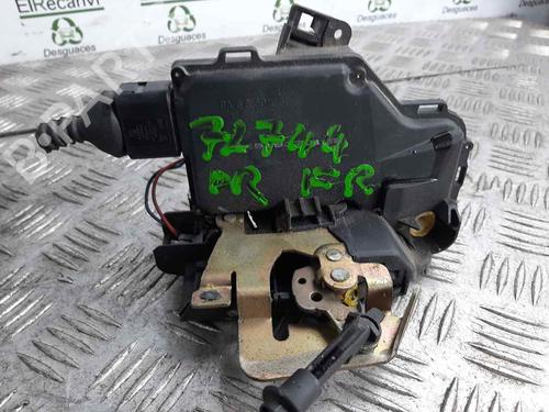 Serrure avant droite AUDI A4 B6 (8E2) 1.9 TDI (130 hp) 9217246