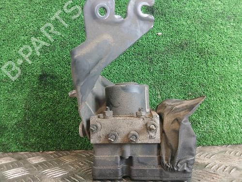 Used ABS pump ABS pump CITROËN C2 (JM_) 1.1 (60 hp) 33720388 33720388