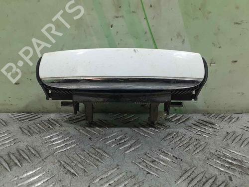 rear-right-exterior-door-handle-audi-a3-sportback-8pa-20-tdi-16v-4b0839885-2004-2005-2006-2007-2008-2009-2010-2011-2012-2013-2014-2015-10744257 main image