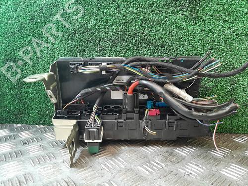 Used Fuse box Fuse box 37195674 37195674