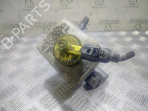 Used Brake master cylinder Brake master cylinder VW BORA I (1J2) [1998-2013] 4672274 4672274