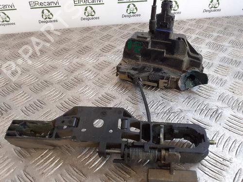 Used Front left lock RENAULT LAGUNA II (BG0/1_) [2001-2007]  5792414