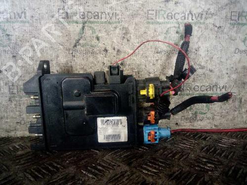 Used Electronic module RENAULT MEGANE III Hatchback (BZ0/1_, B3_) 1.2 TCe (BZ2B, BZ11) (116 hp) 5098220