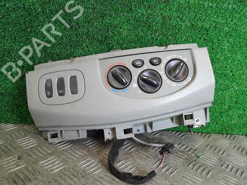 AC Styreenhet / Manøvreringsenhet JAGUAR X-TYPE I (X400) 3.0 V6 All-wheel Drive (230 hp) 21537175